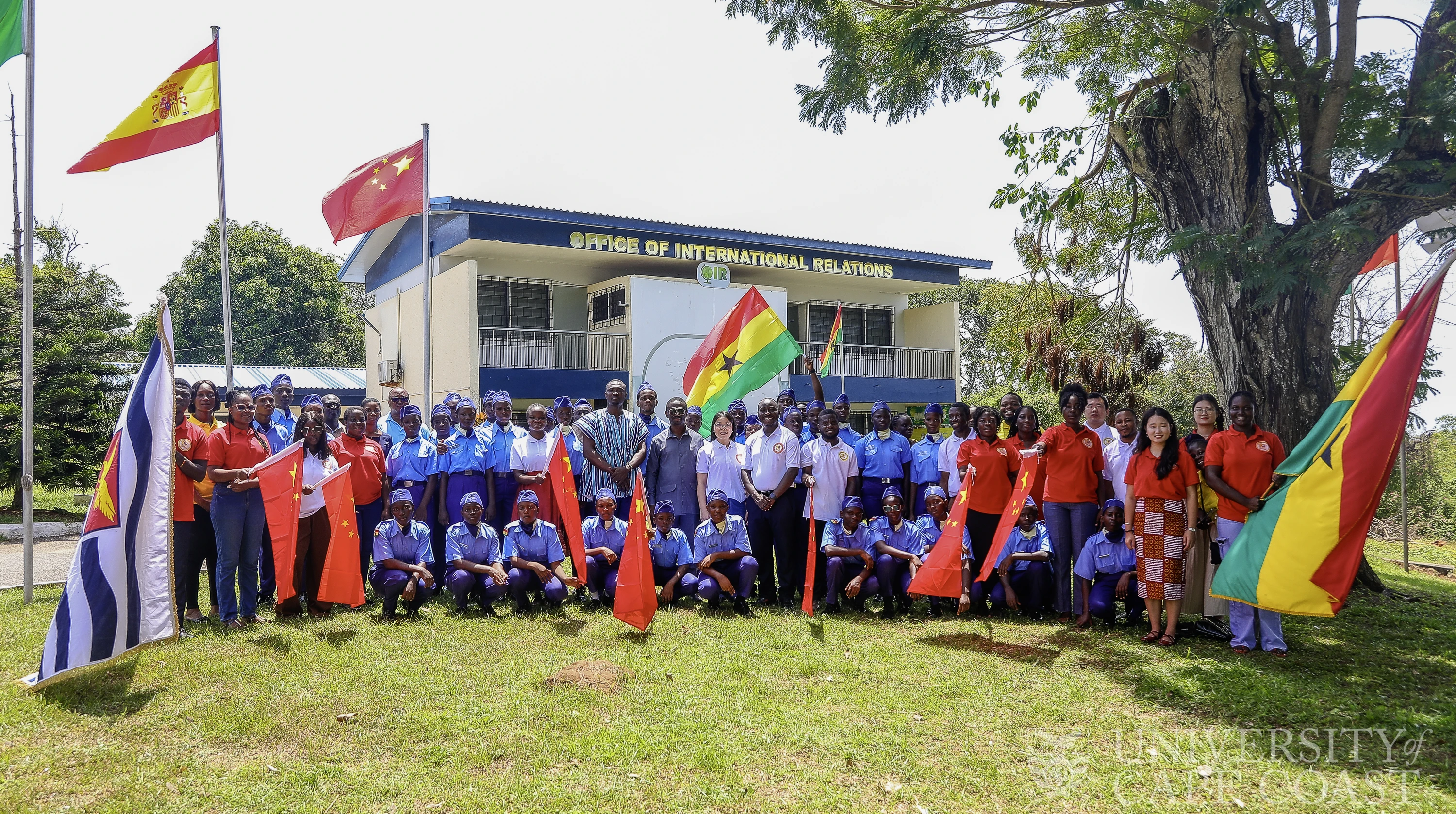 Confucius Institute Hoists Chinese Flag at UCC