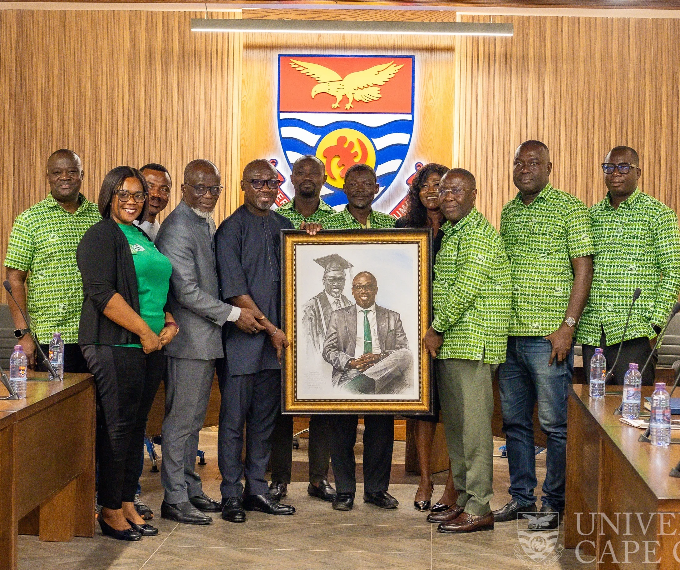 Presentation of a pencil portrait to the Vice-Chancellor