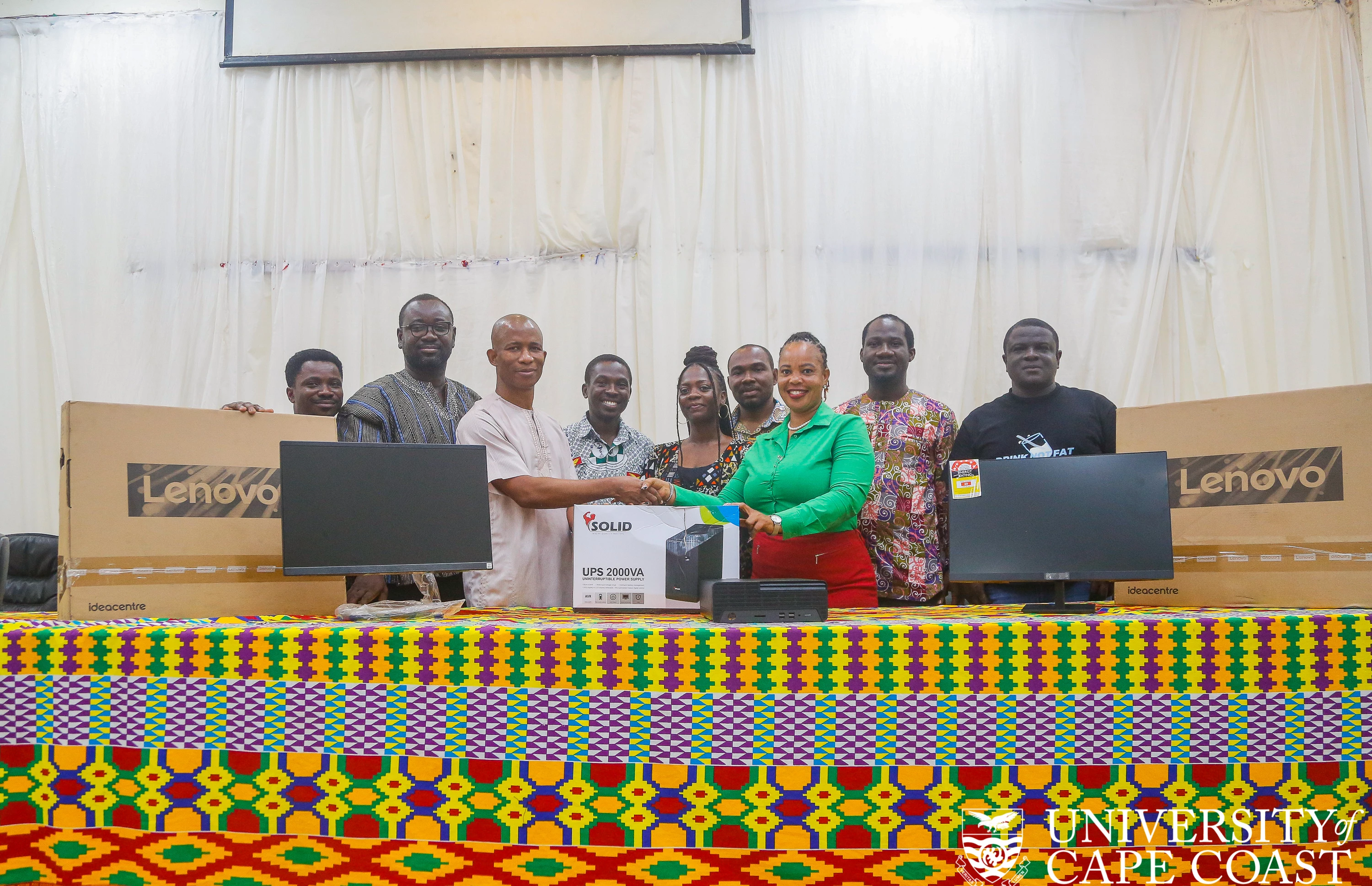 School of Pharmacy and Pharmaceutical Sciences Receives Computers from M-Plaza