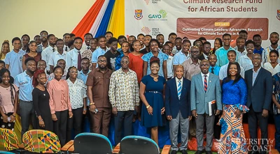 108 School of Biological Sciences Students Receive Dean's Award