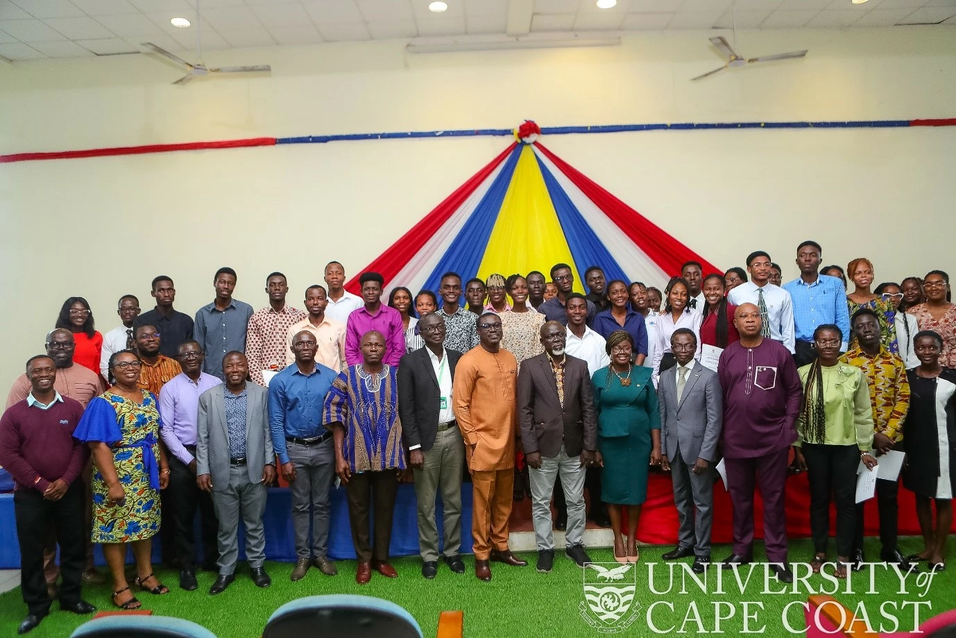 Faculty of Social Sciences Lauds First-Class Students